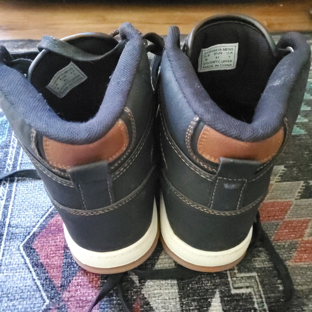 boots - Picture 5 of 5